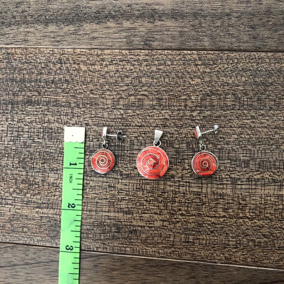 Peruvian 950 silver earrings and pendant set - Picture 4 of 4